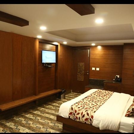 Hotel Hamers International Масурі Екстер'єр фото