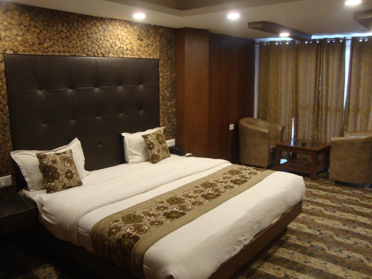 Hotel Hamers International Масурі Екстер'єр фото