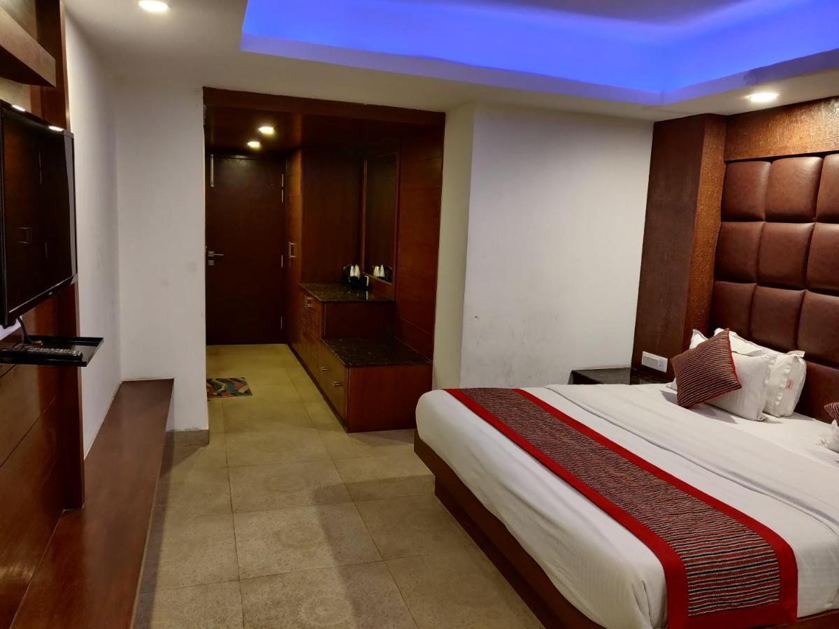 Hotel Hamers International Масурі Екстер'єр фото