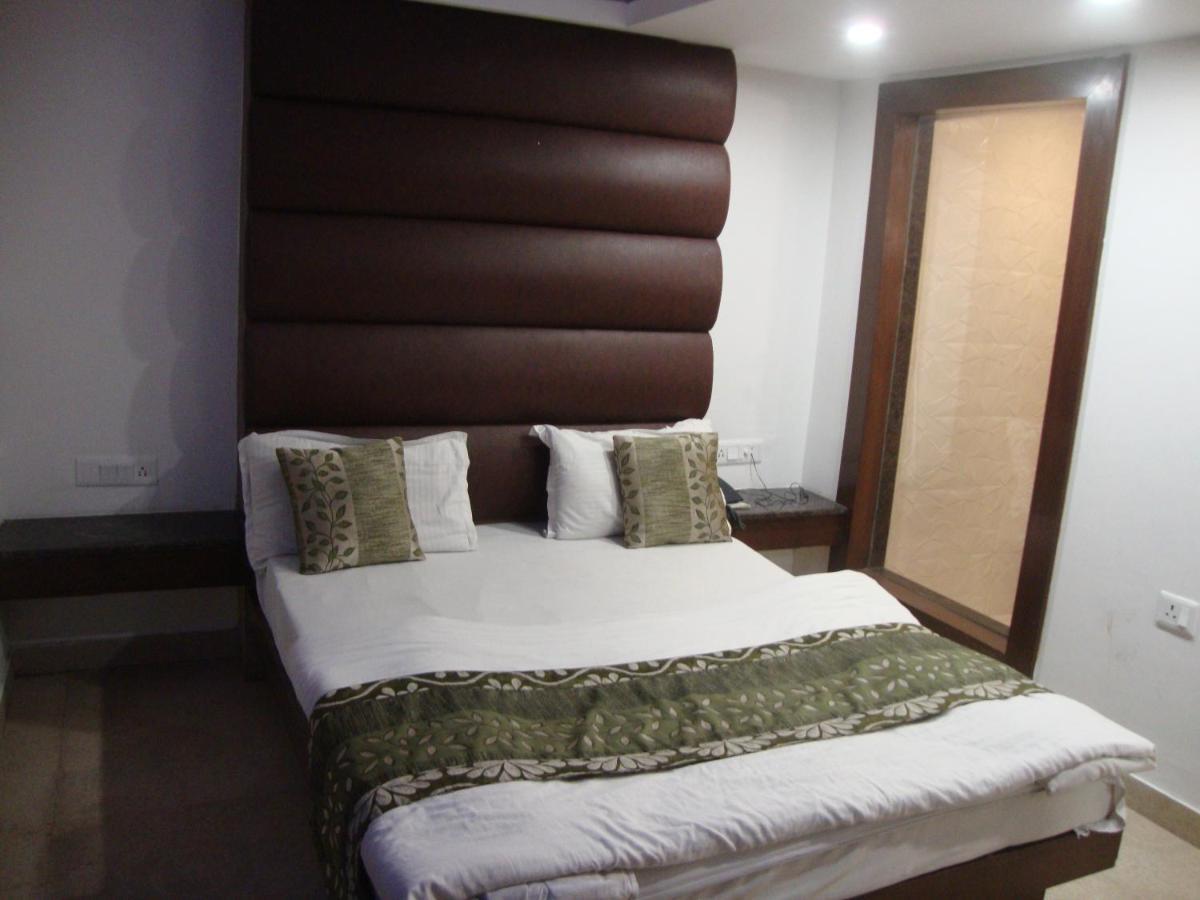 Hotel Hamers International Масурі Екстер'єр фото