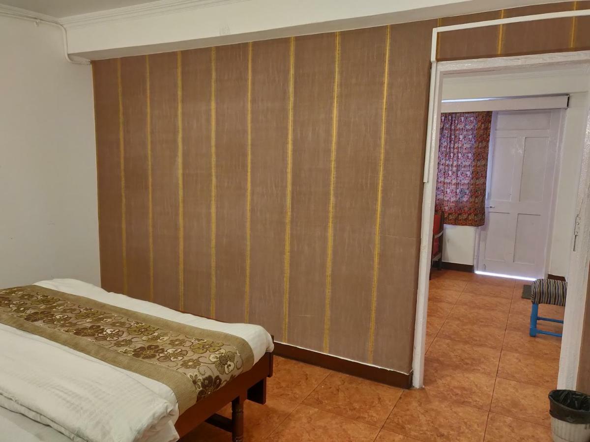 Hotel Hamers International Масурі Екстер'єр фото