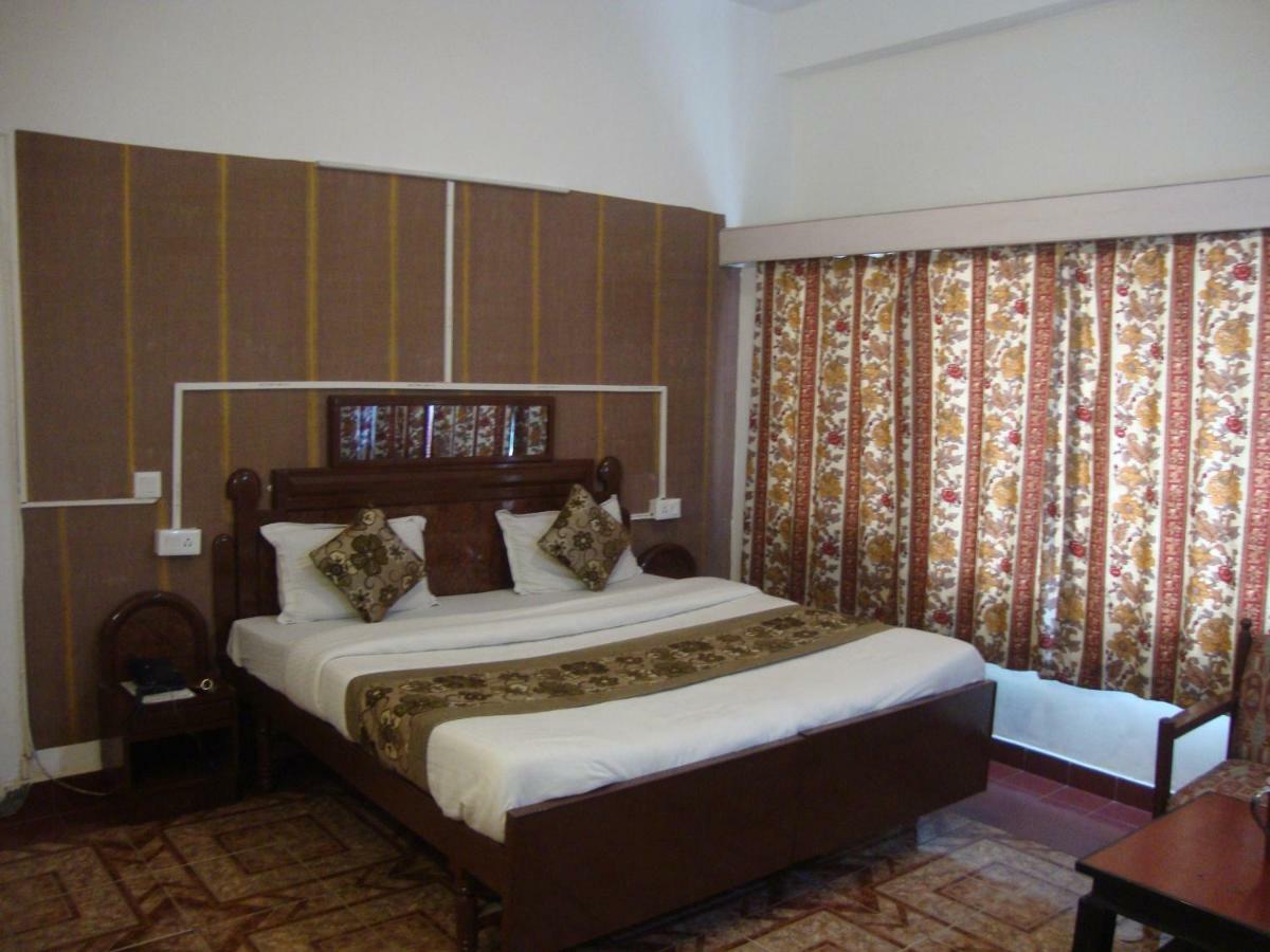 Hotel Hamers International Масурі Екстер'єр фото