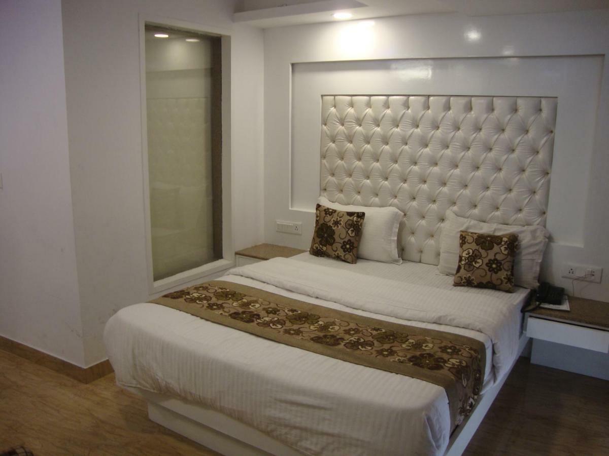Hotel Hamers International Масурі Екстер'єр фото
